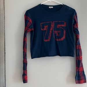 Half t-shirt/ flannel shirt! ✨